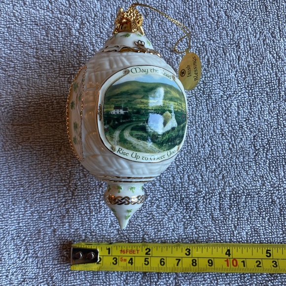 Irish Blessing Christmas Ornament BRADFORD 1999 by Edmund Sullivan Porcelain - Picture 6 of 7